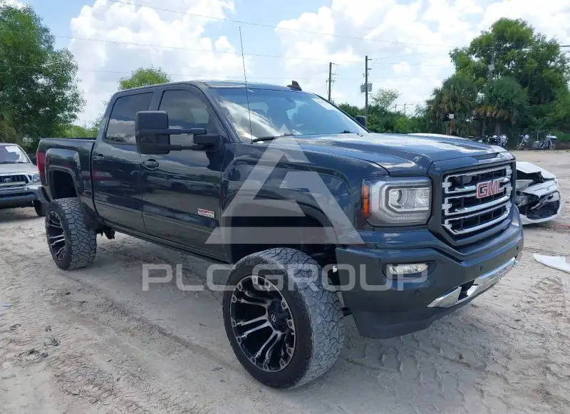 2017 GMC Sierra photo