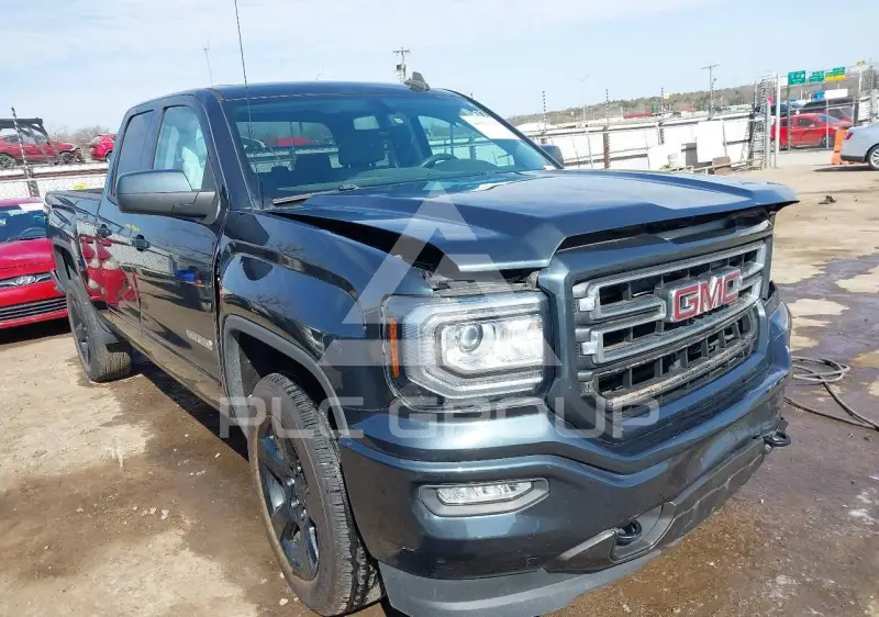 2017 GMC Sierra фото