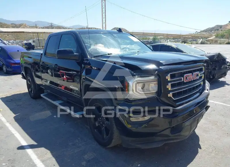 2017 GMC Sierra фото