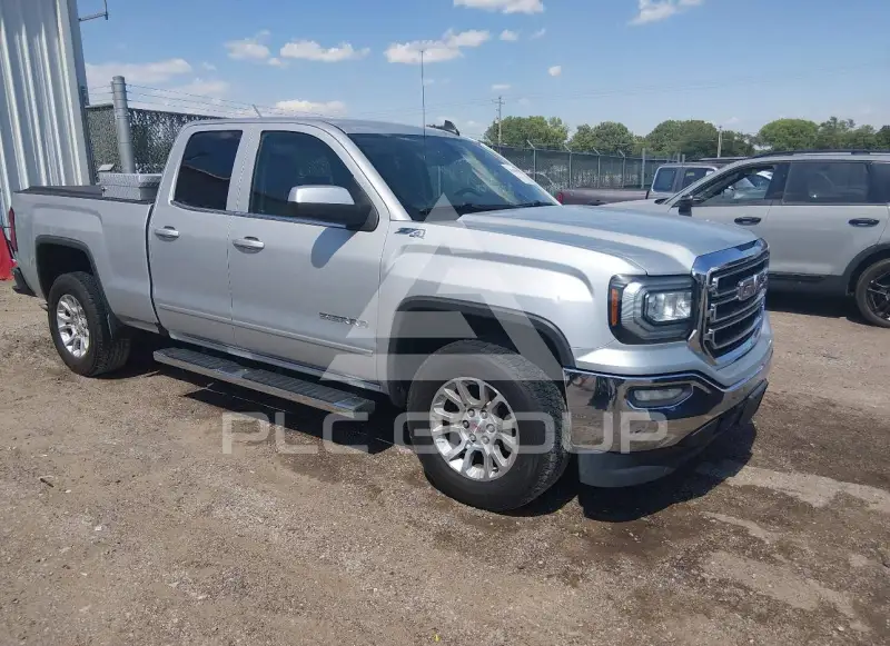 2017 GMC Sierra photo
