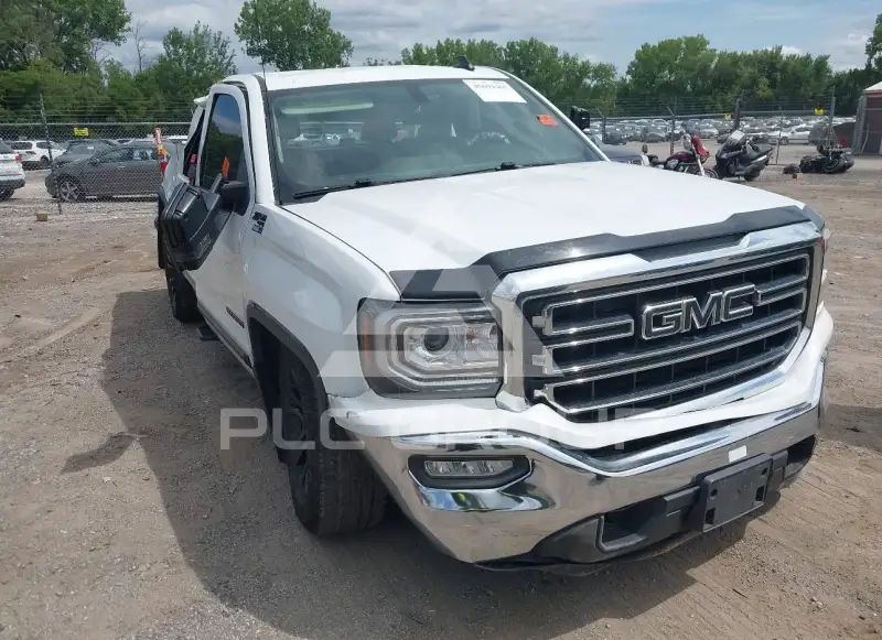 2017 GMC Sierra фото