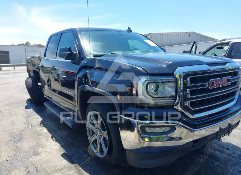 2017 GMC Sierra фото