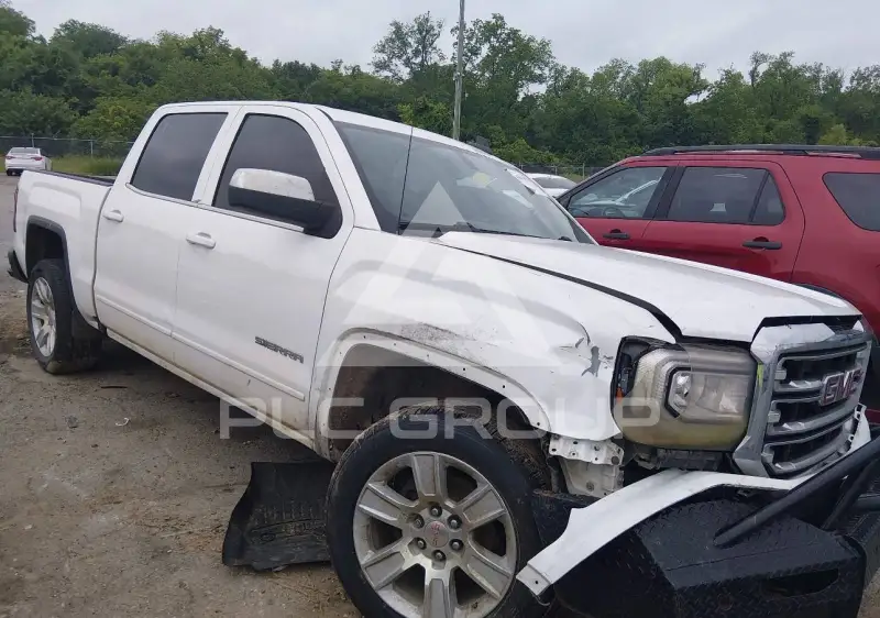 2017 GMC Sierra photo