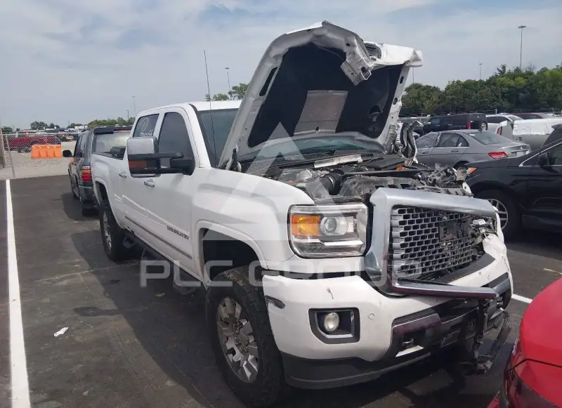 2017 GMC Sierra фото