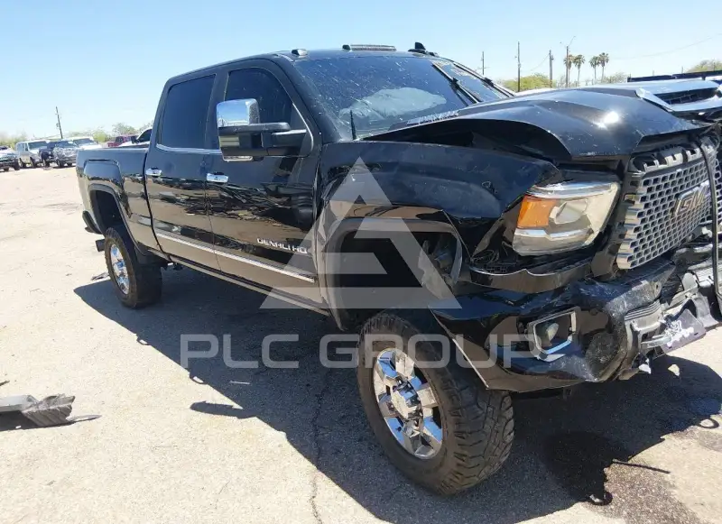 2017 GMC Sierra photo