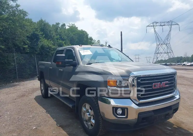 2017 GMC Sierra фото