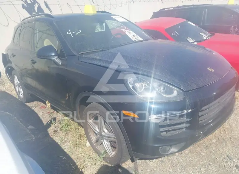 2017 Porsche Cayenne photo