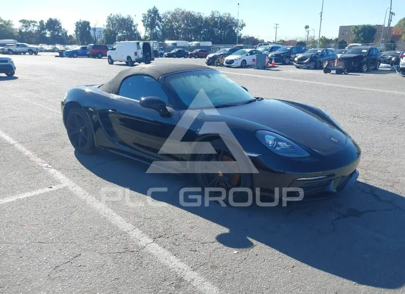 2017 Porsche 718 фото