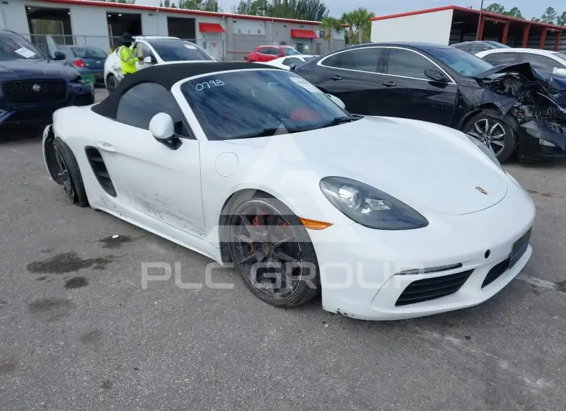2017 Porsche 718 фото