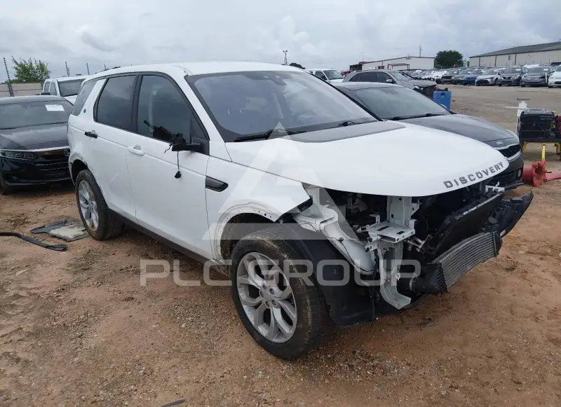 2017 Land Rover Discovery photo