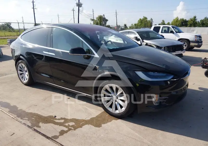 2017 Tesla Model X photo