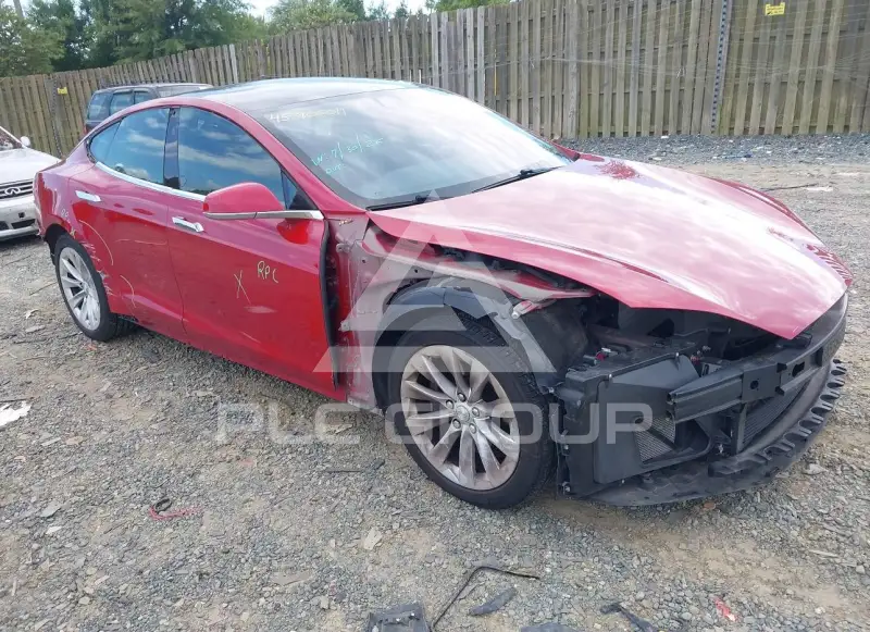 2017 Tesla Model S фото