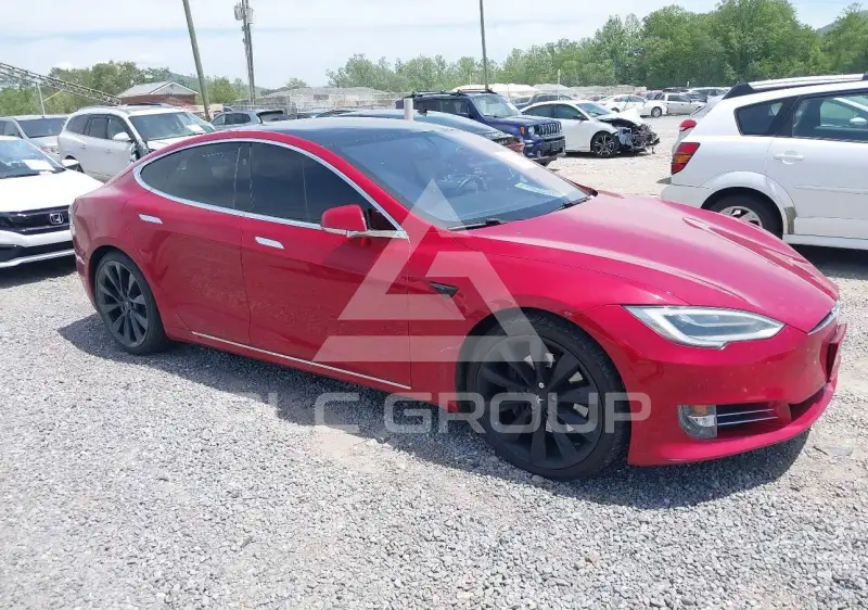 2017 Tesla Model S фото