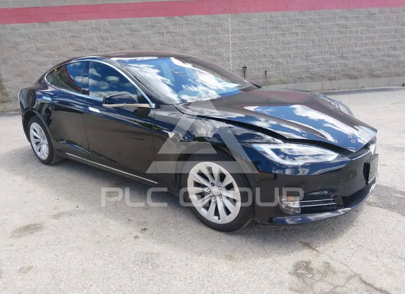 2017 Tesla Model S фото