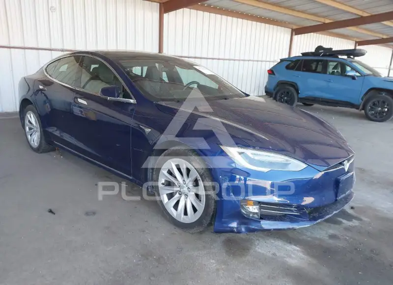 2017 Tesla Model S фото