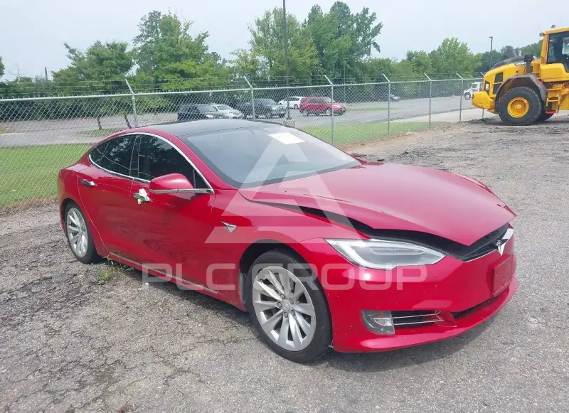 2017 Tesla Model S фото