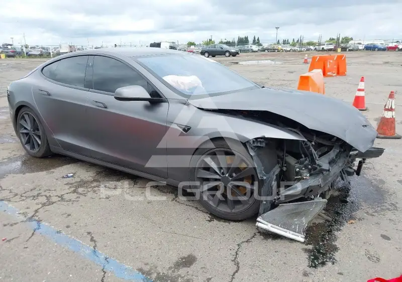 2017 Tesla Model S фото