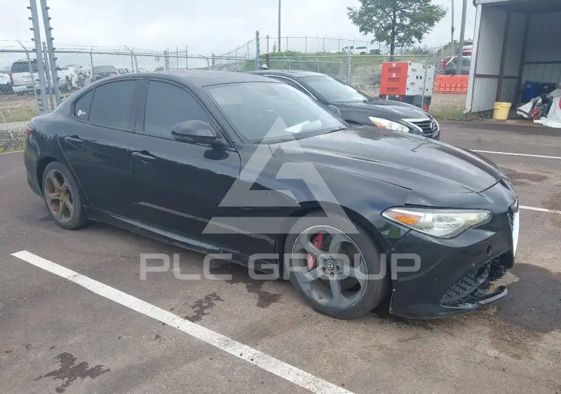 2017 Alfa Romeo Giulia фото