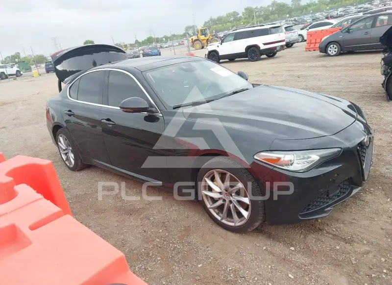 2017 Alfa Romeo Giulia фото