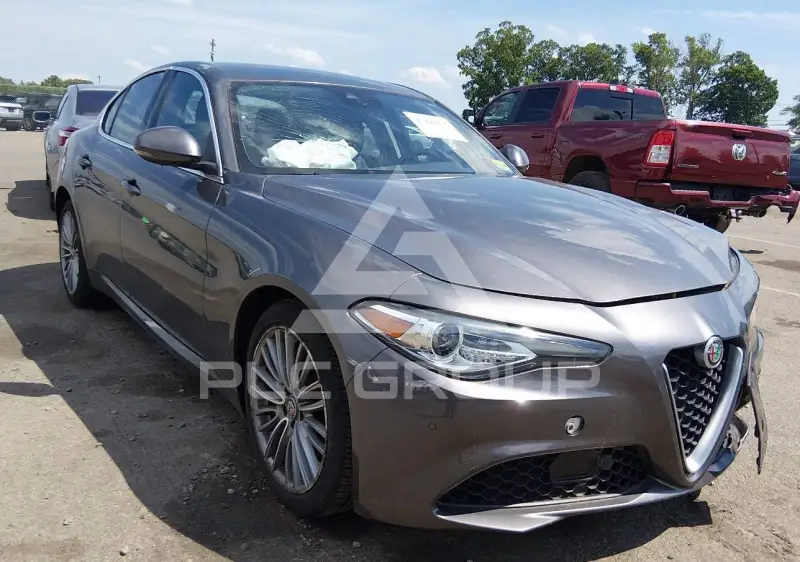 2017 Alfa Romeo Giulia фото