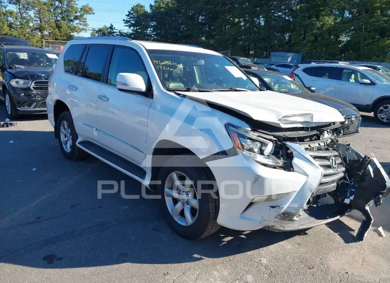 2017 Lexus GX460 photo