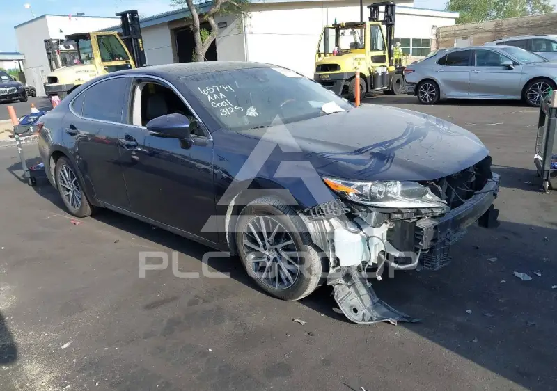 2017 Lexus ES350 фото