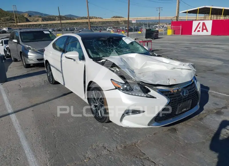 2017 Lexus ES350 фото