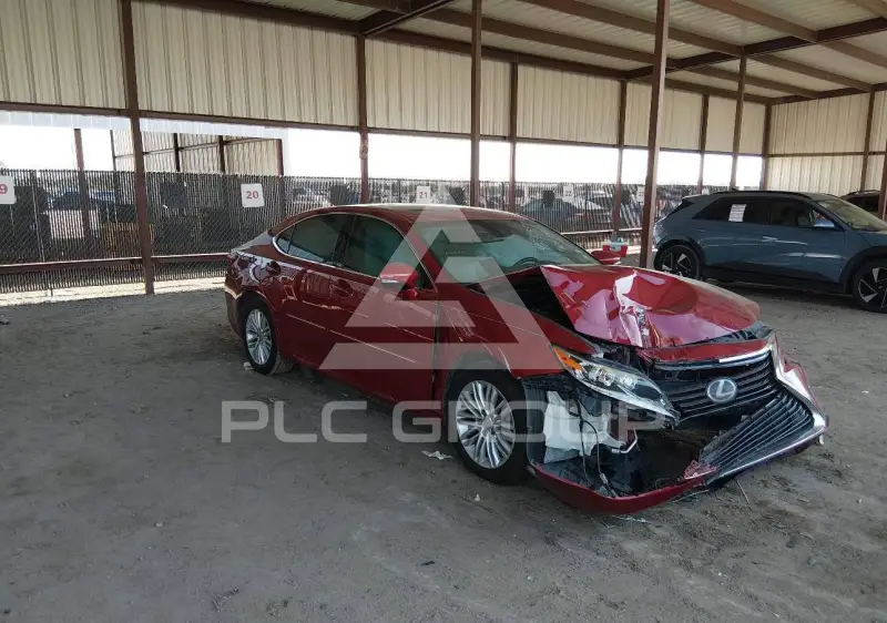 2017 Lexus ES350 photo