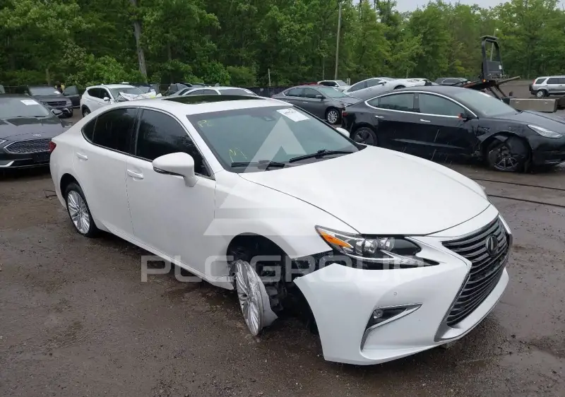 2017 Lexus ES350 фото
