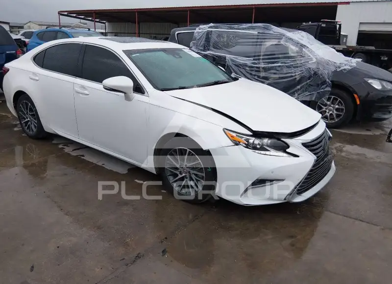 2017 Lexus ES350 фото