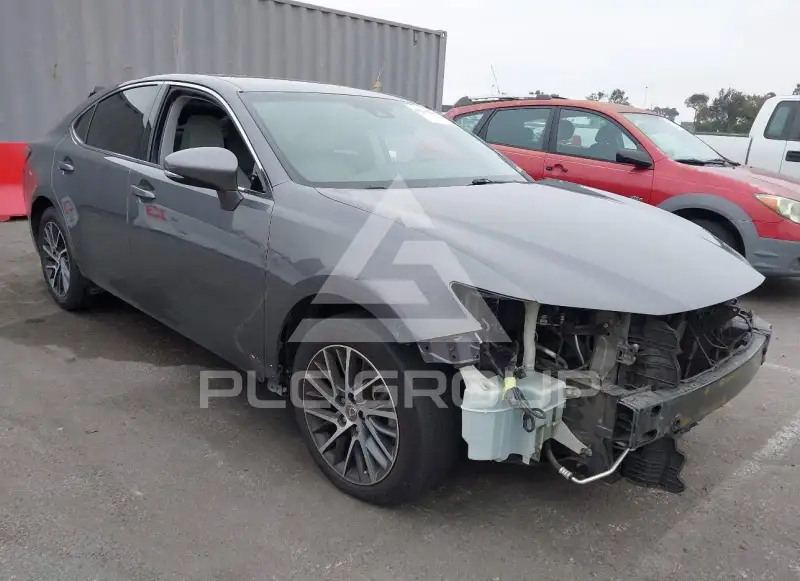 2017 Lexus ES350 фото