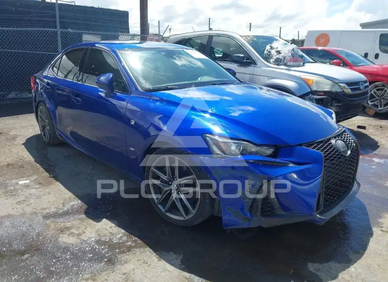 2017 Lexus IS300 photo
