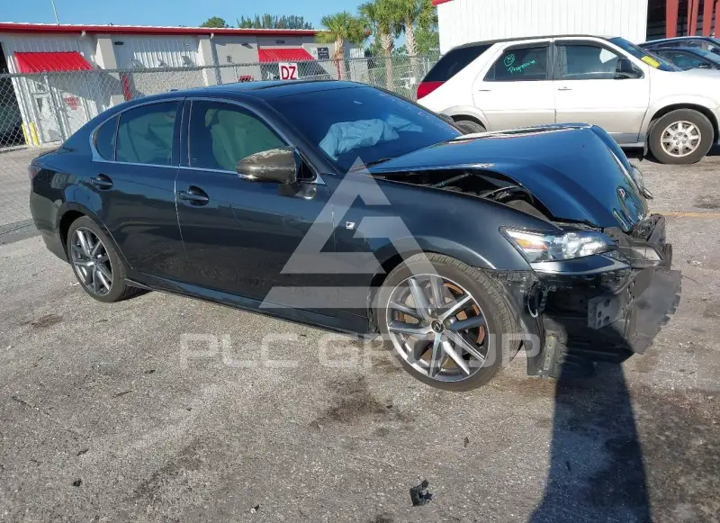 2017 Lexus GS350 photo
