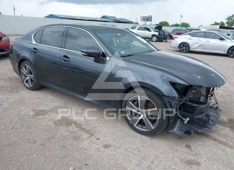 2017 Lexus GS350 photo