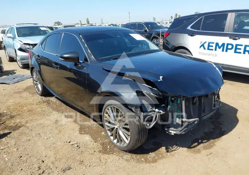 2017 Lexus IS200 photo