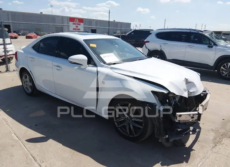 2017 Lexus IS200 photo