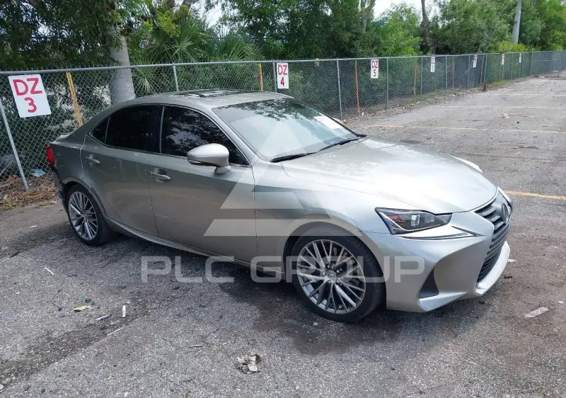 2017 Lexus IS200 photo