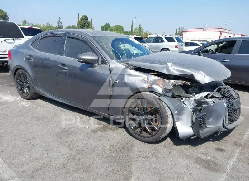 2017 Lexus IS200 фото