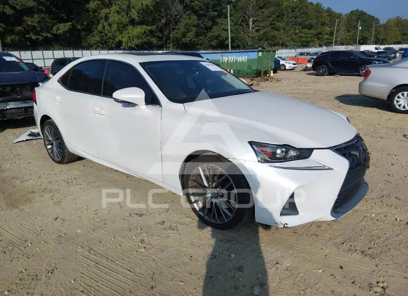 2017 Lexus IS200 photo