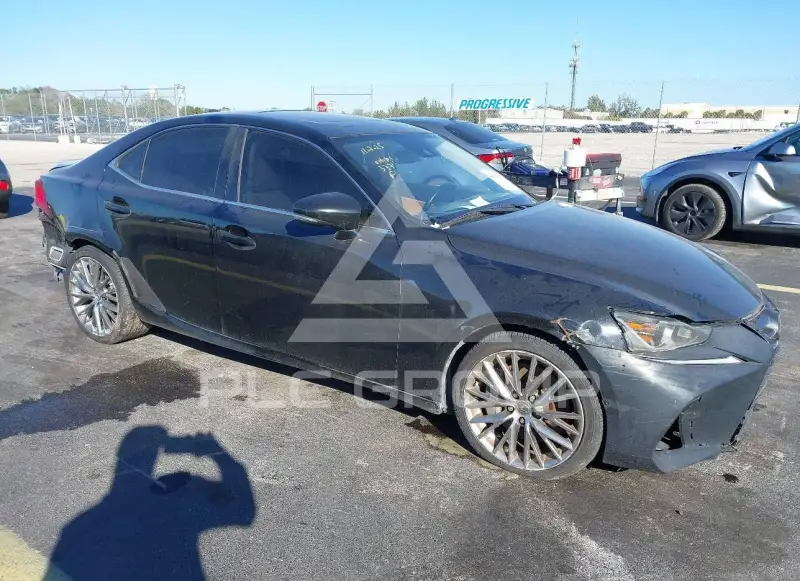 2017 Lexus IS200 photo