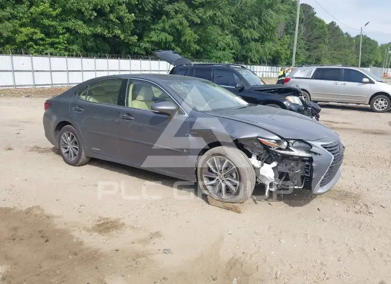 2017 Lexus ES300 фото