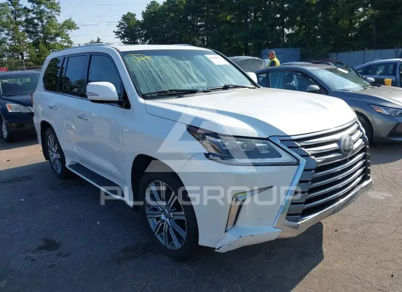 2017 Lexus LX570 фото