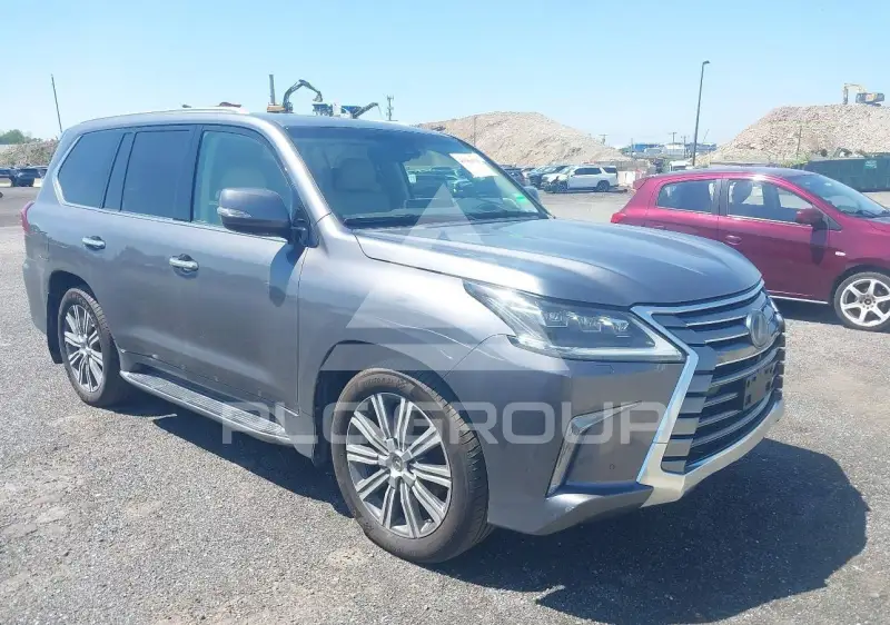 2017 Lexus LX570 фото