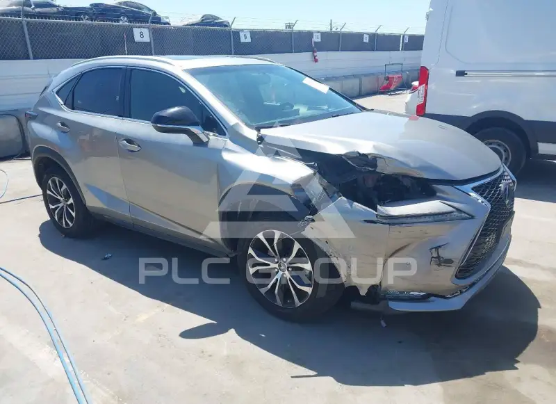 2017 Lexus NX200T фото