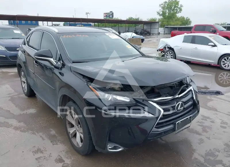 2017 Lexus NX200T фото