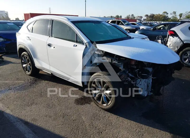 2017 Lexus NX200T photo