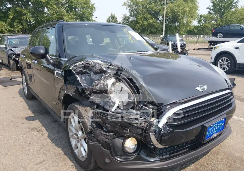 2017 Mini Clubman фото