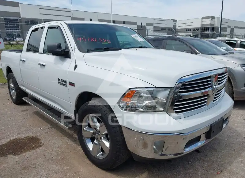 2017 RAM 1500 фото