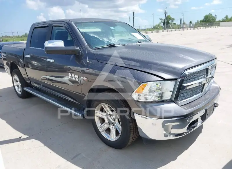 2017 RAM 1500 photo
