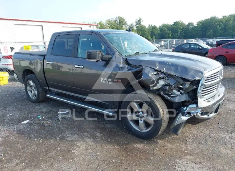 2017 RAM 1500 photo